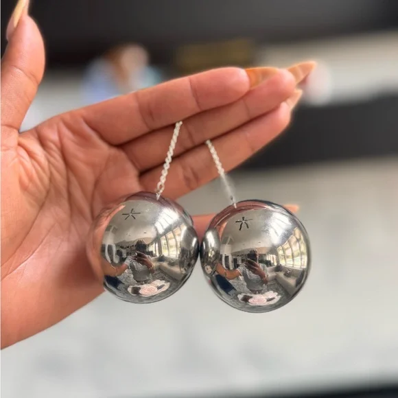 Simon Miller DISCO DROP EARRING IN SILVER - Picture 5 of 6